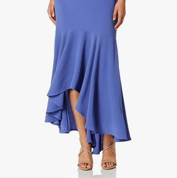 Evening dress - Picture 2 of 4